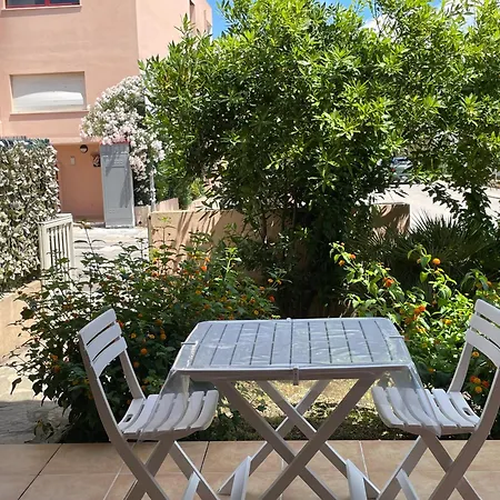 Del Mar Apartment